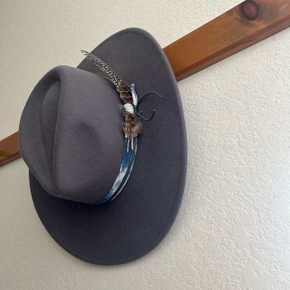 Gray Hat with Feather Accent - Picture 3 of 11